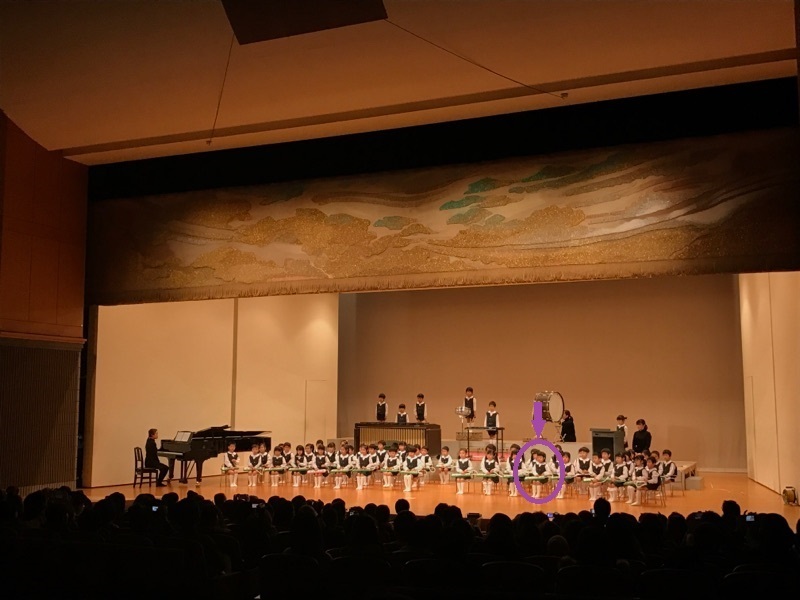 演奏会(娘さん)　西田